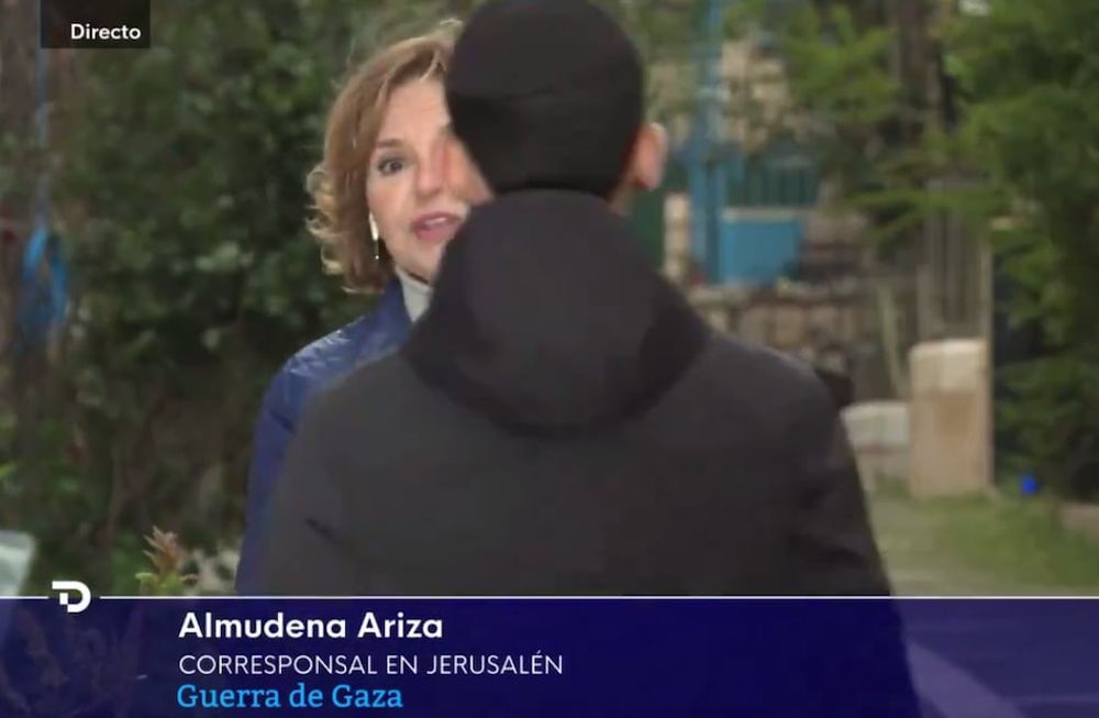 Tenemos que cortar esta comunicación porque no nos dejan continuar, informó la corresponsal Almudena Ariza durante su breve transmisión desde Jerusalén. Foto: Captura video