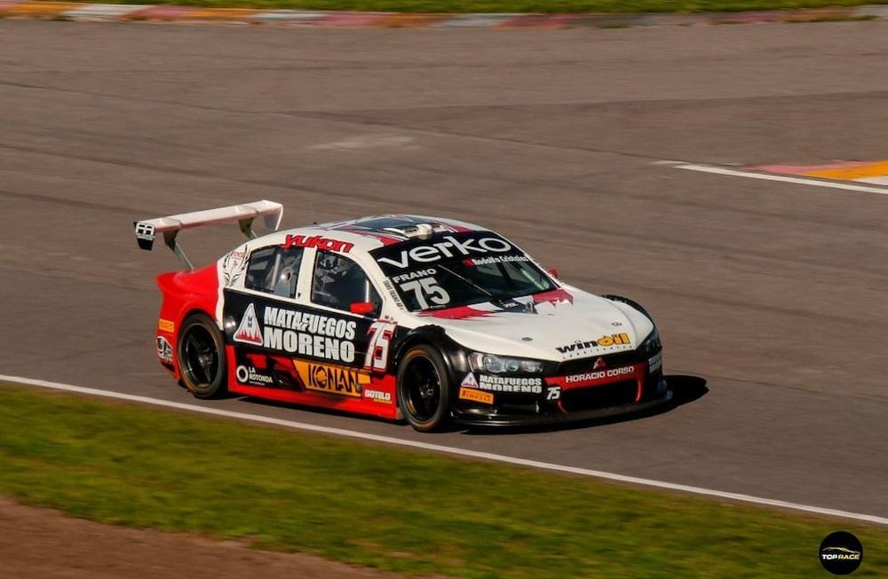 En el siguiente video, escuchá qué dijo Matías Frano después de ser recargado en la final del Top Race en Buenos Aires por un toque a José Manuel Sapag.