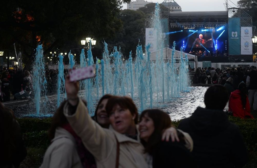 La Ciudad celebra el 25 de mayo con un espectáculo gratuito en la plaza Independencia