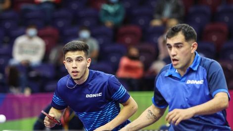 ¡Horacio Cifuentes y Gastón Alto, ganadores de la medalla dorada en Tenis de Mesa!. / Gentileza.