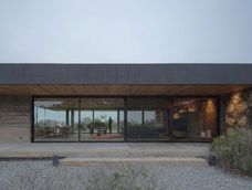 El arte de capturar la luz y el territorio mendocino. El arte de capturar la luz y el territorio mendocino.