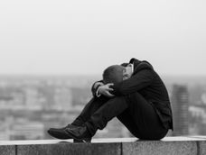 El peso de la desesperanza: hay más de un intento de suicidio por día en Mendoza