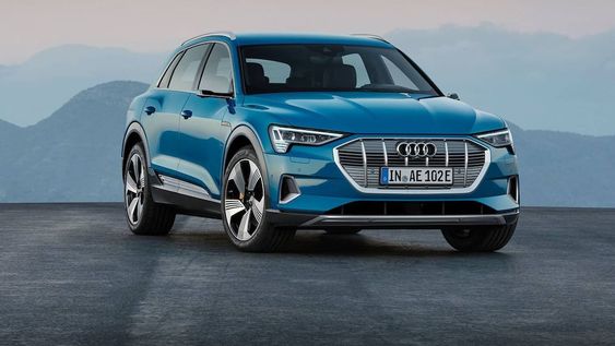 A nuestro juicio, la versión Sportback es más atractiva, pero la SUV tradicional, al tener el techo más alto en la parte de atrás, es más cómoda para los ocupantes de las plazas traseras. / Foto: Gentileza Web.