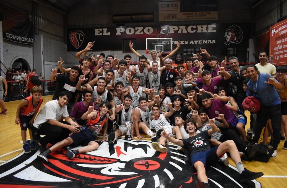 El Club Mendoza de Regatas gritó campeón del Torneo Vendimia 2023. / Gentileza: SALTO INICIAL.