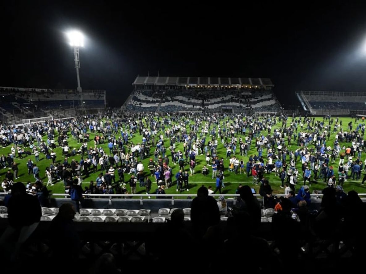 Gimnasia vs. Boca ya tienen día y horario para reanudar el partido suspendido el último jueves. / Gentileza.