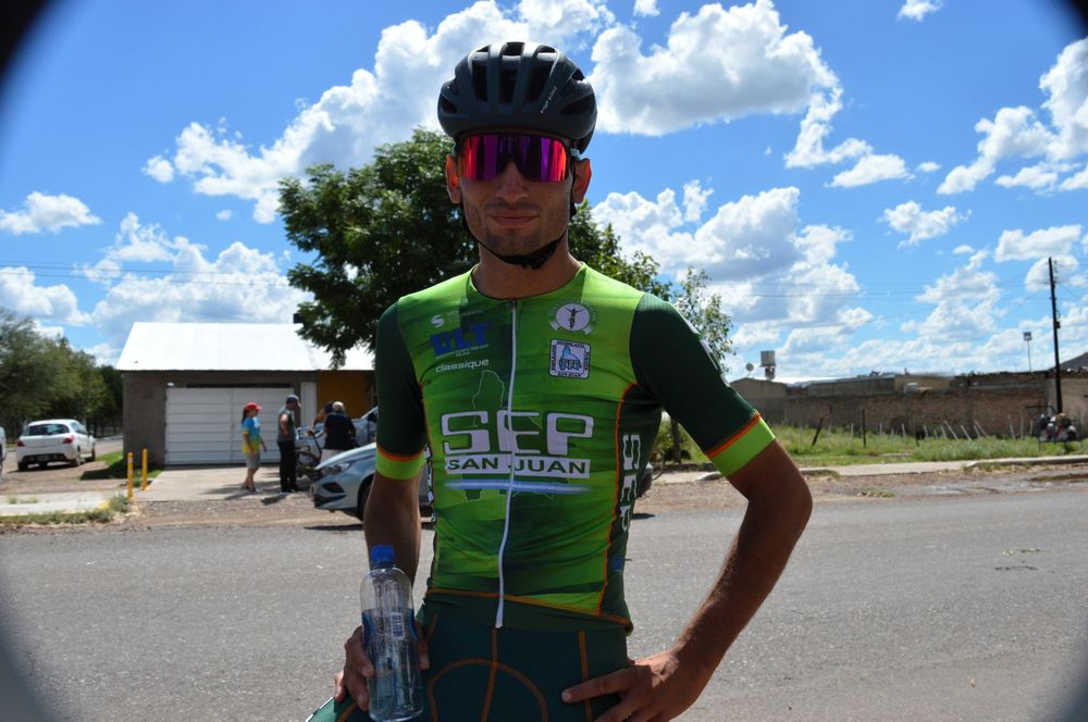 VUELTA DE MENDOZA. Gerardo Tivani gan&oacute; la cuarta etapa del giro mendocino.&nbsp;