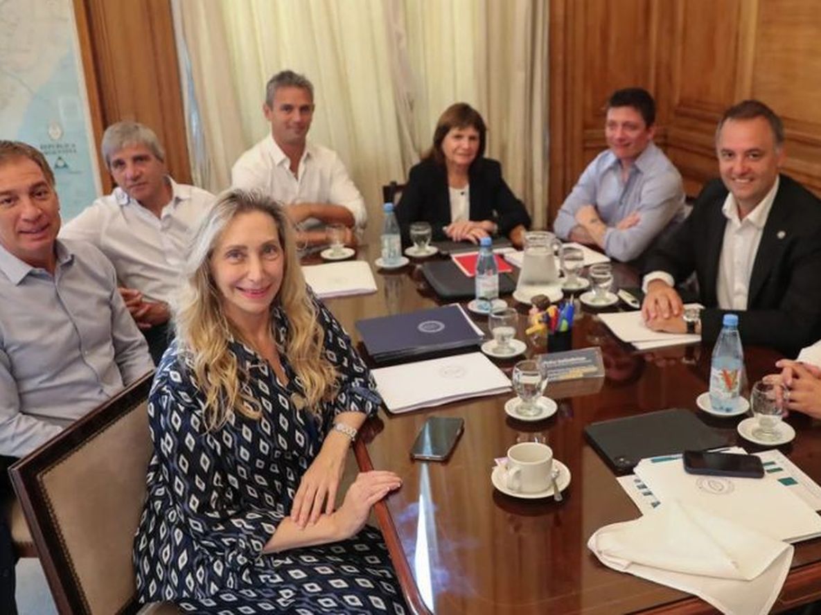 El Gobierno en la Reforma Laboral propuso una rebaja de las alícuota de ganancias del 35% al 31,5% a partir de 2026.