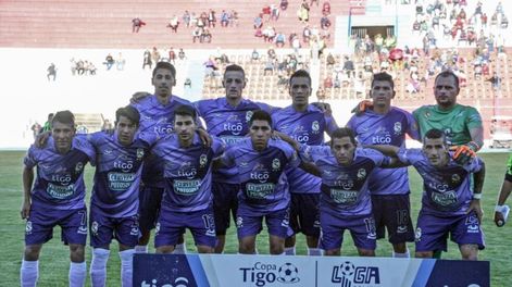El insólito caso del club boliviano que tiene dos presidentes y dos entrenadores