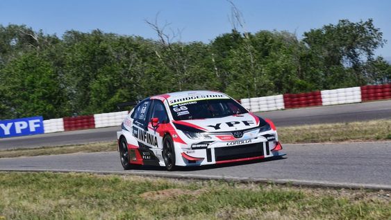 ¡Doble pole del mendocino Santero en Buenos Aires!