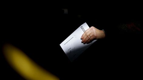 La ley del voto o voto por la ley