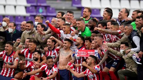 Los Andes | Los jugadores del Atlético de Madrid celebran al final del partido de fútbol de la Liga española entre Atlético de Madrid y Valladolid. Foto: AP