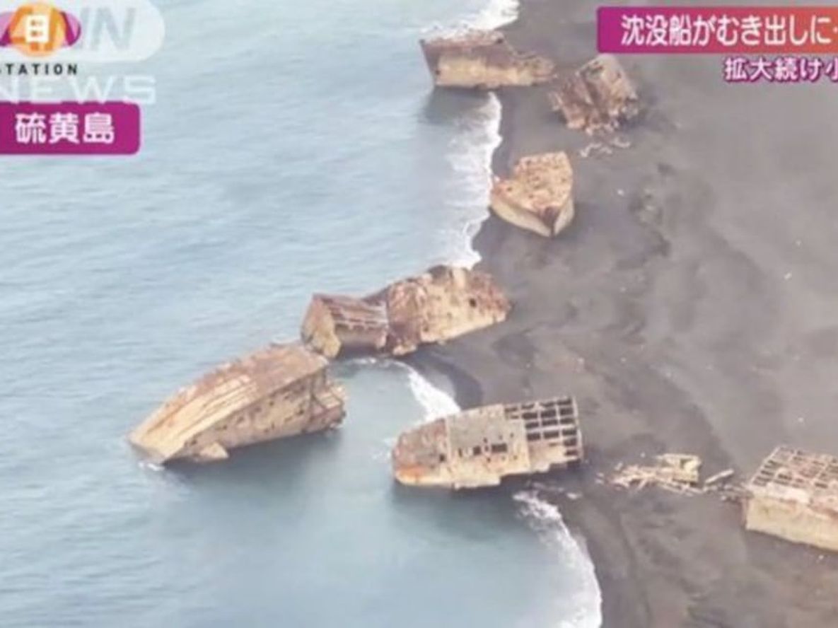 Los barcos que fueron hundidos en 1945 durante e conflicto bélico de los nipones con los estadounidenses salieron a flote en las costas de la isla Iwo Jima.