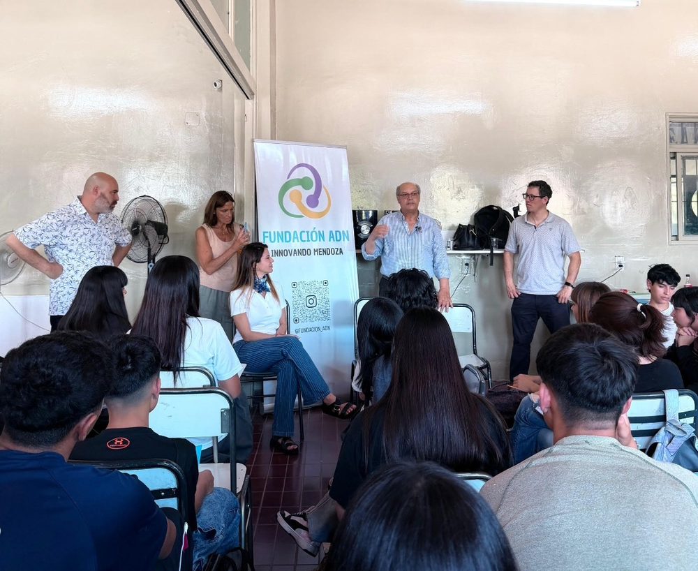 El encuentro cara a cara con los estudiantes fue uno de los aspectos más significativos del ciclo.