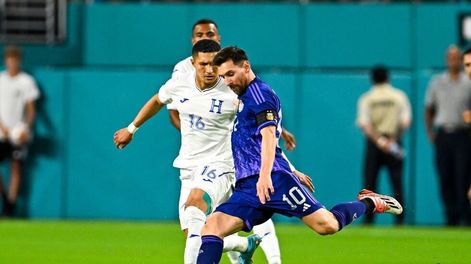 Lionel Messi quiere llegar de la mejor manera al debut de la Selección Argentina frente a Arabia Saudita. / archivo
