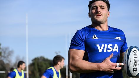 Rodrigo Isgró uno de los referentes de Los Pumas en uno de los entrenamientos que la escuadra nacional de rugby realizó en la ciudad de Córdoba.