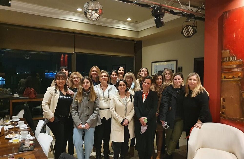 “Mujeres que deciden”, tema del primer encuentro