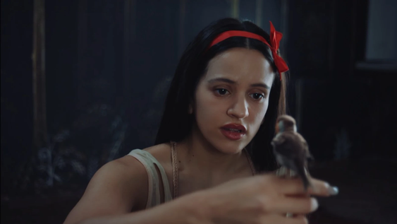 rosalia deja en shock a sus fans con berghain, una cancion operistica que rompe todos los moldes de la industria