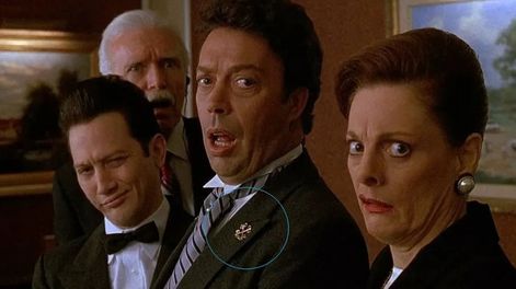 El concierge del Park Plaza en Mi pobre angelito tenía las llaves doradas