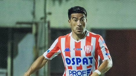 Los Andes | Nelson Acevedo, el nuevo refuerzo de Godoy Cruz Antonio Tomba.