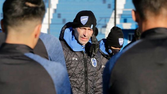 ¿Podrá el Gallego? Después de un primer torneo bastante irregular, Sebastián Méndez afronta uno de los desafíos más importantes de su carrera como entrenador.