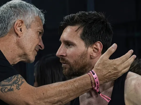 Lionel Messi recordó el rol clave de su padre, Jorge, en los inicios de su carrera y la drástica decisión familiar que cambió para siempre la historia. 