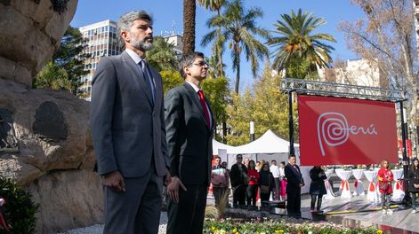 Ulpiano Suarez participó de los festejos por un nuevo aniversario del Perú