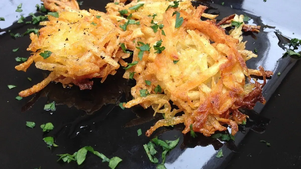 Clásico de recetas simples, comida rendidora con ingredientes básicos y resultado crocante.