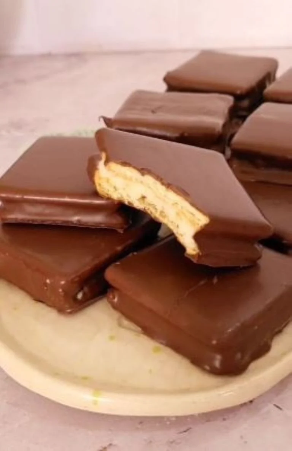 Con esta receta podrás tener en tu casa estas ricas galletas que tantos recuerdos nos traen. Con esta receta podrás tener en tu casa estas ricas galletas que tantos recuerdos nos traen.