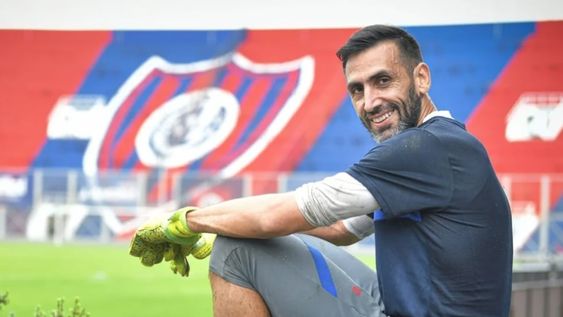 Hinchas y socios de San Lorenzo salieron a copar las redes sociales a favor de la continuidad de Sebastián Torrico como arquero del Ciclón.