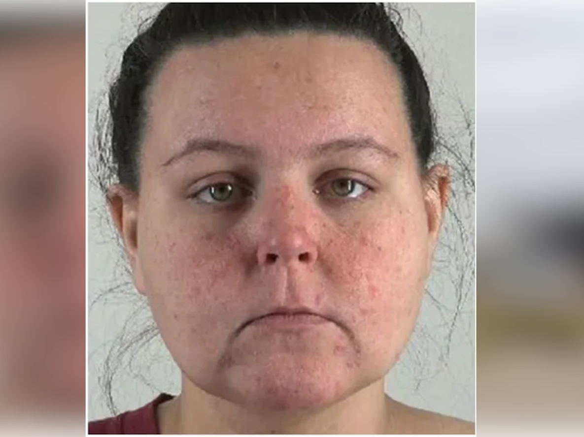 Avria Cantrell, acusada de asesinar a su beba recién nacida.
