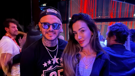Mauro Icardi junto a la modelo Özge Atalay.