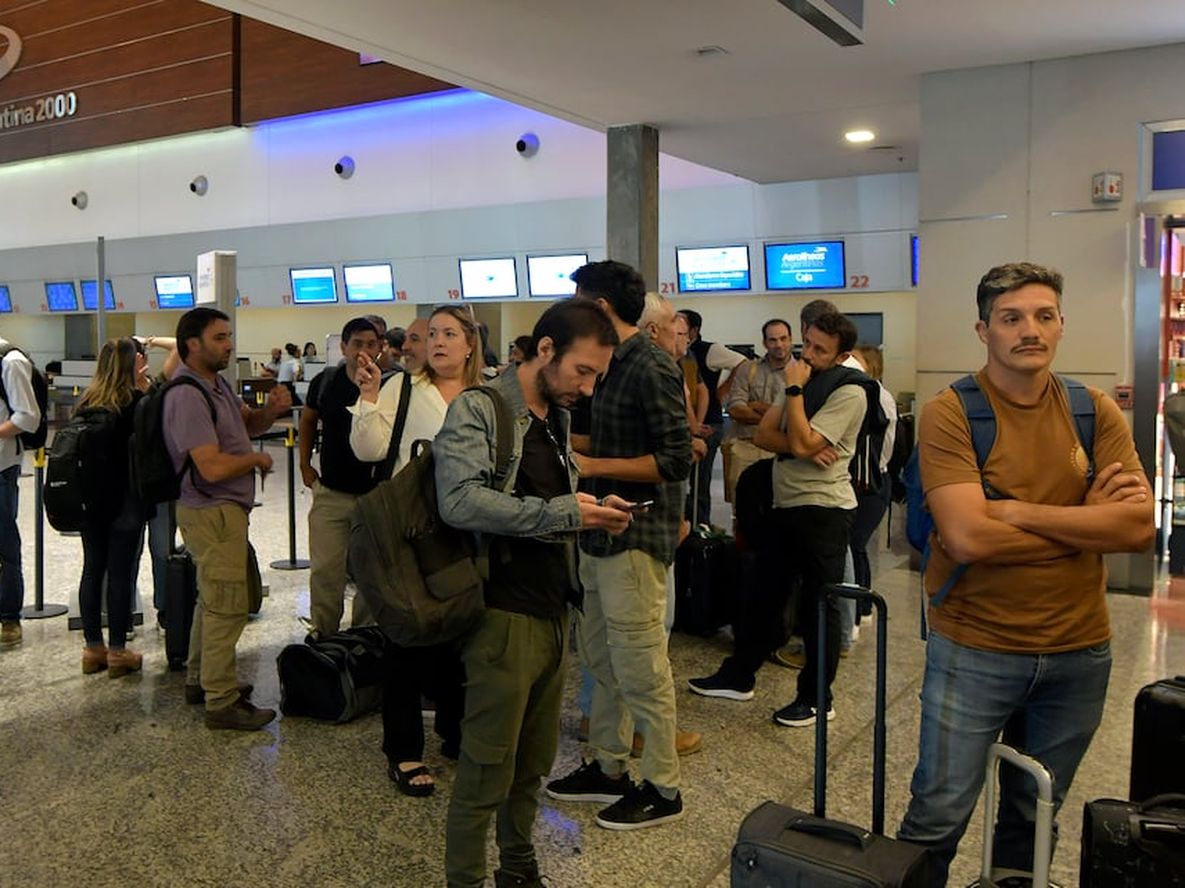Al menos 8 vuelos se vieron afectados en Mendoza por las asambleas en Buenos Aires.&nbsp;