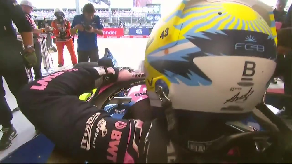 Franco Colapinto abandonó el Gran Premio de Austin tras un golpe inicial y un choque decisivo.