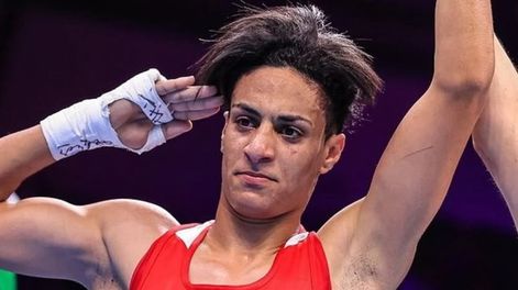 La boxeadora de Argelia que fue cuestionada por su cuerpo.