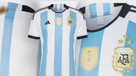 Camiseta de la Selección Argentina con tres estrellas (Adidas)