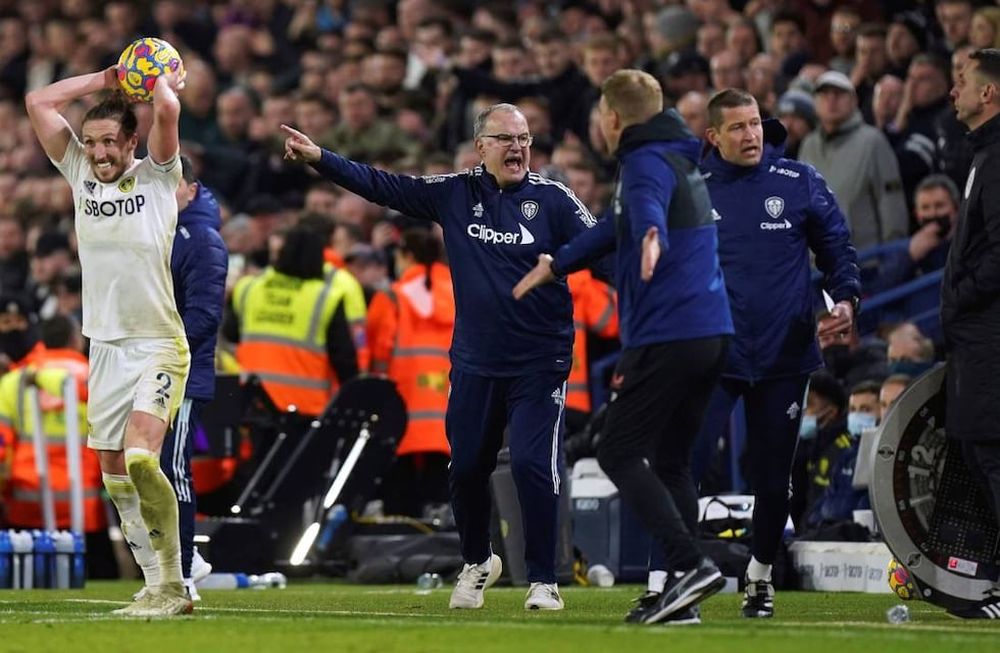 Marcelo Bielsa vuelve a dirigir: será entrenador de Uruguay.