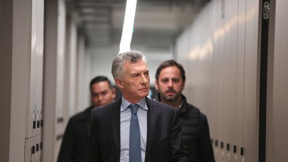 Aseguran que Mauricio Macri rechazaría la oferta de Javier Milei de ser súper ministro. - Foto: Clarín