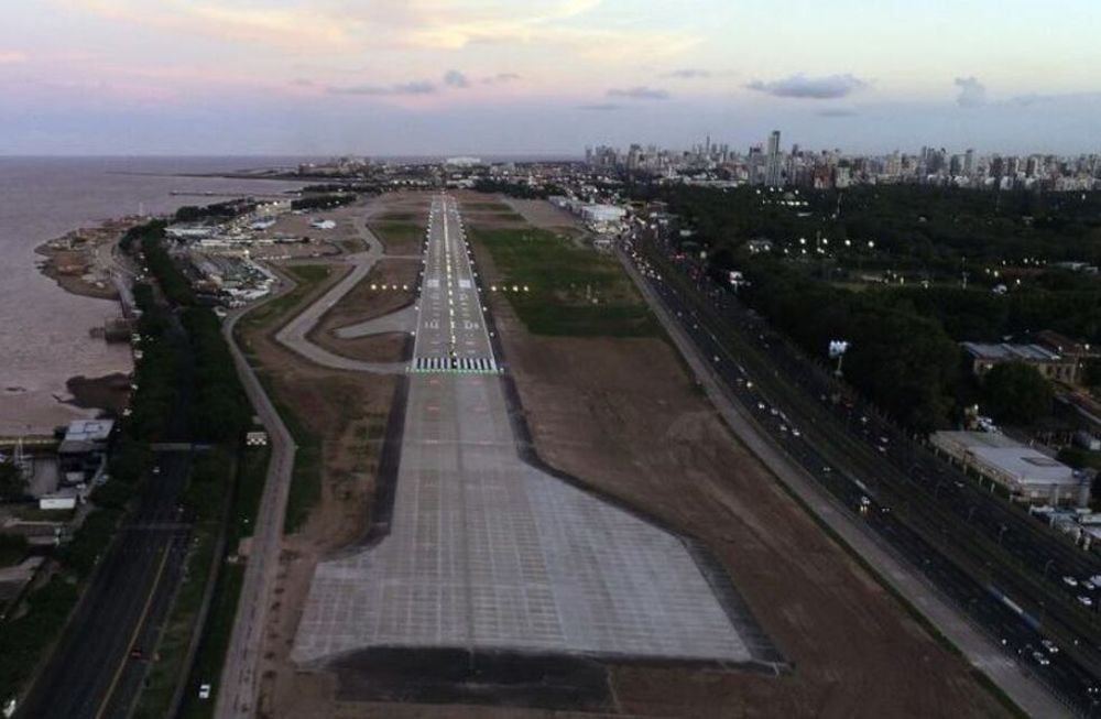 Mañana re abrirá aeroparque con más de 80 vuelos programados. Foto: Gentileza.