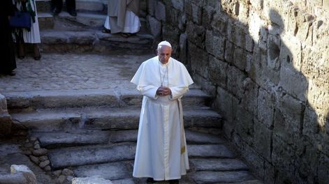 El Papa busca el triunfo de la oración donde fracasaron las negociaciones