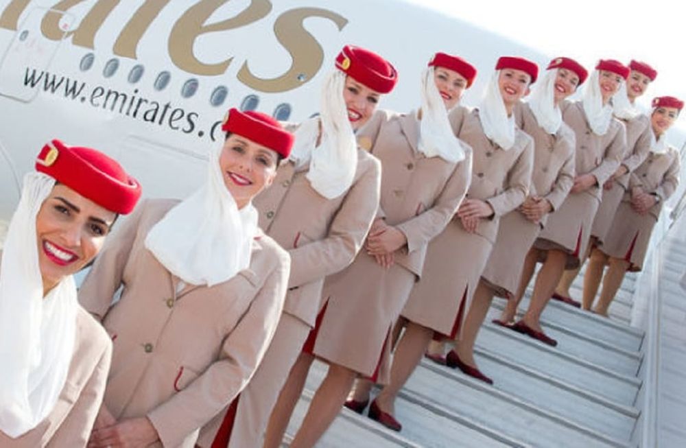 Emirates vuelve a Mendoza en busca de azafatas: requisitos y fecha para postularse
