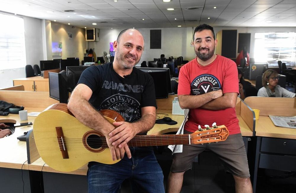 Video: Edu Schmidt le puso música a la Redacción de Los Andes