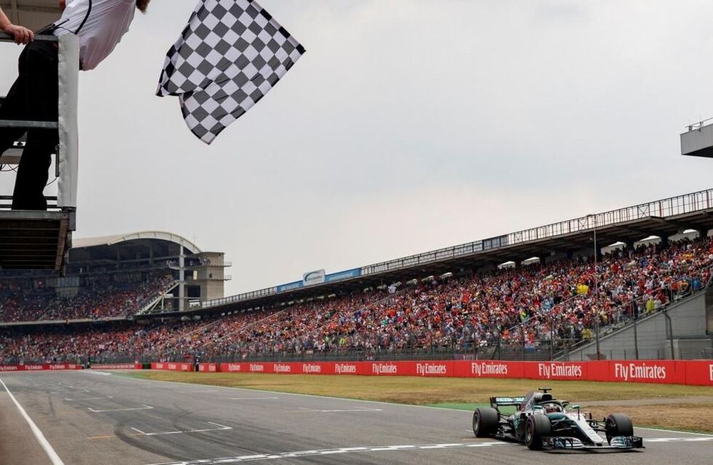 Fórmula 1: Hamilton recuperó la punta del campeonato