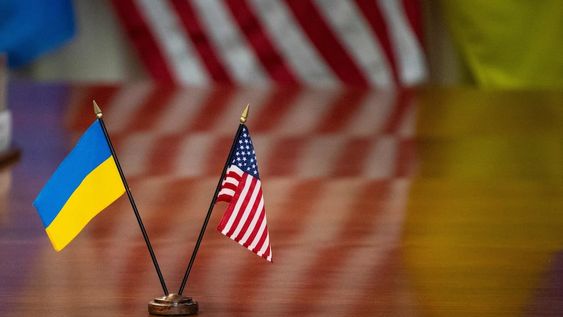 Luego de que se agotaran los fondos destinados a apoyar militarmente a Ucrania, las discusiones en el Congreso estadounidense continúan frenando un nuevo paquete destinado a armamento.