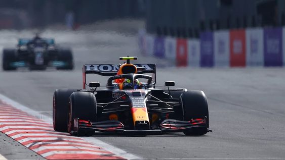 El mexicano logró su segundo triunfo en F1.