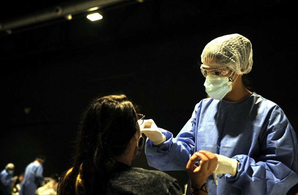 El país registro este martes 168 nuevas muertes y 7.794 positivos por coronavirus.
