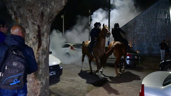 Quién es el jefe del operativo en el estadio de Gimnasia que dejó un muerto y ocho heridos (Gentileza Clarín)