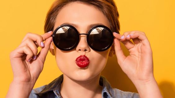 Protegé tus ojos del sol: ¿cómo cuidar la vista en verano?