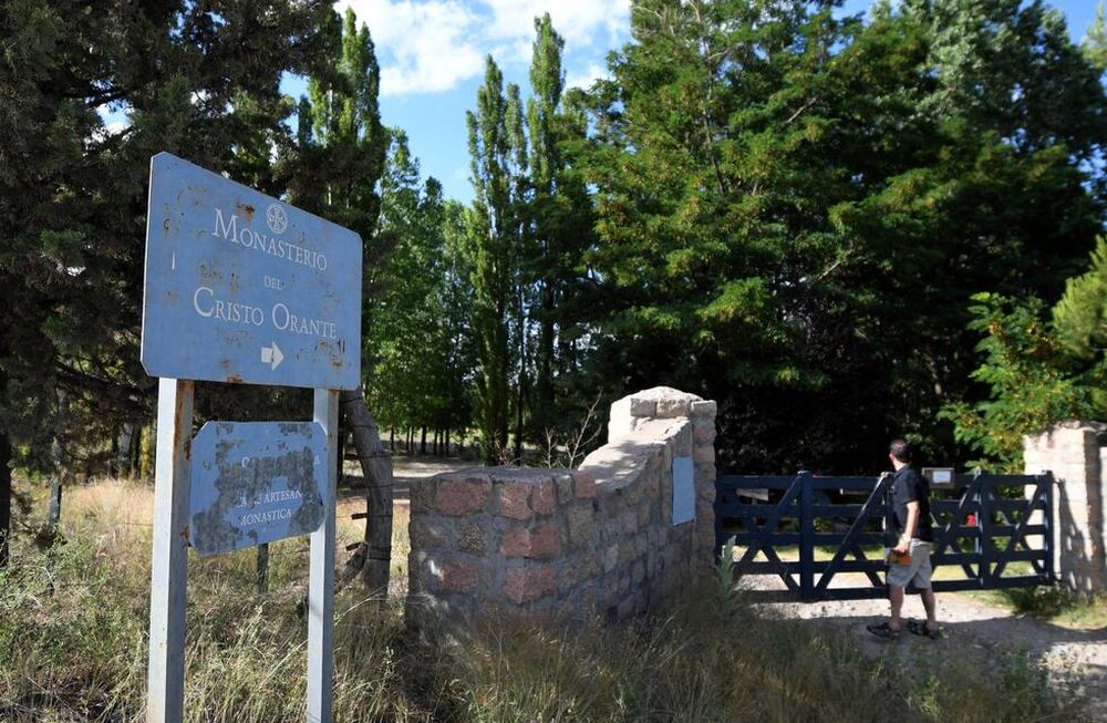 La Corte ordenó que 2 monjes vayan a juicio por abusos sexuales: 