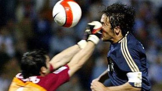 Aquí están las peores burradas del fútbol que te puedas imaginar