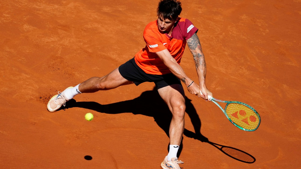 Tenis: Masters Navone, Ugo Carabelli y Juanma Cerúndolo cantaron victoria en Máster 1000 de Madrid
